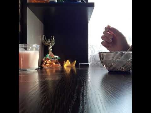 Видео: ❣Что нас ждет в любви/ВЫЗОВ МУЖЧИНЫ💯Гадание на воске💝