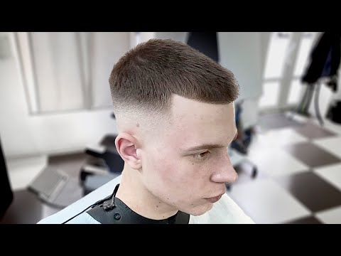 Видео: Как cделать стрижку ФЕЙД | Perfect Skin Fade - Barber Tutorial