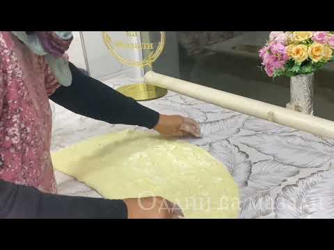 Видео: Сомса хамирини тайёрлаймиз (қаватлари юмшоқ чиқади)