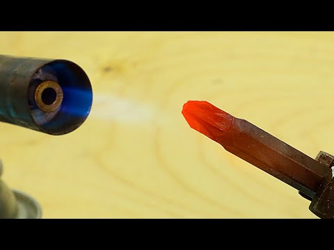 Видео: НЕ ВЫБРАСЫВАЙ испорченную биту!!! 5 ШИКАРНЫХ идеи как их можно применить!