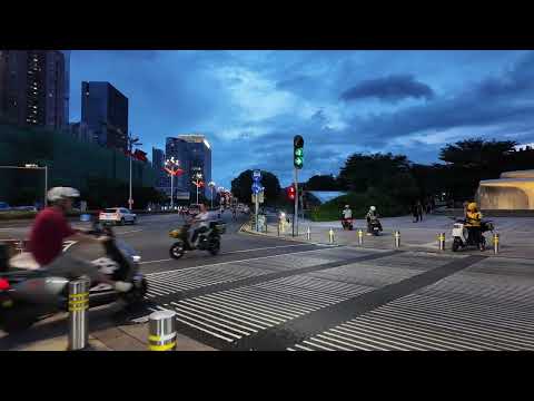 Видео: Bus Grill Shenzhen, и размышления про жизнь в Израиле