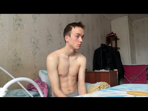 Видео: Выживаю в треш общаге день 194 / стадия три -ПАРАНОЙЯ