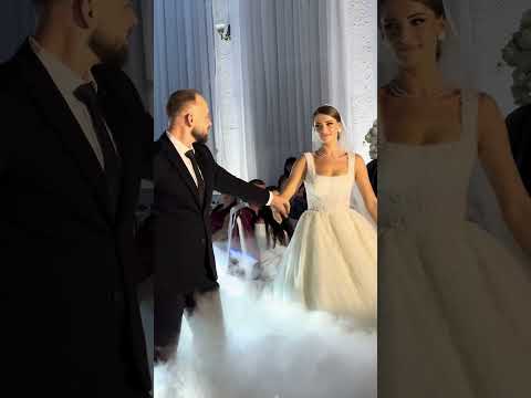 Видео: Перший весільний танець Тячів . Пономарьов.