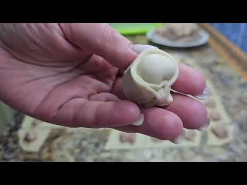 Видео: Самое лучшее тесто на пельмени и вареники