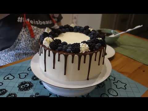 Видео: ОФОРМЛЕНИЕ ТОРТА СНИКЕРС