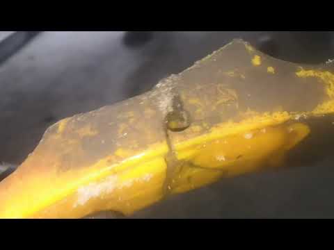 Видео: замена подушек полурессор volvo vnl