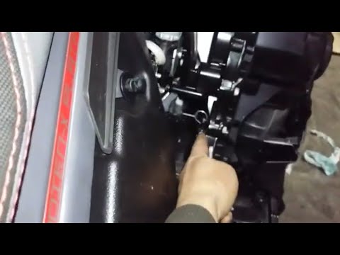 Видео: Commander 2021, натяжка цепи + Т.О. снегохода LYNX, SKI DOO. BRP.