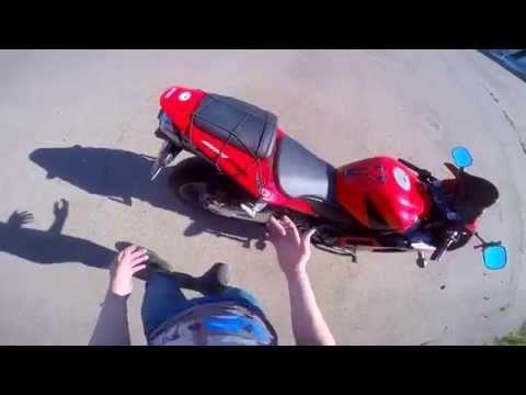 Видео: Honda CBR600RR 2003 Тест-драйв мотоцикла