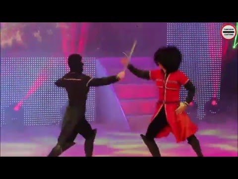 Видео: Горцы ( Танец с Саблями)