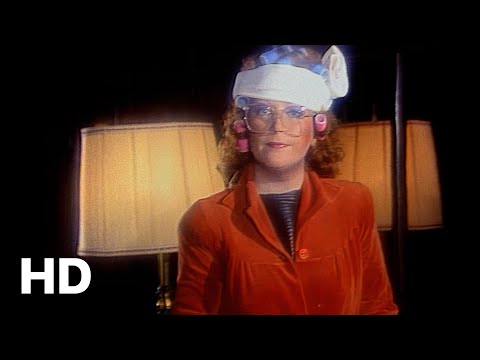 Видео: Алла Пугачёва - Делу время (Official HD Video)