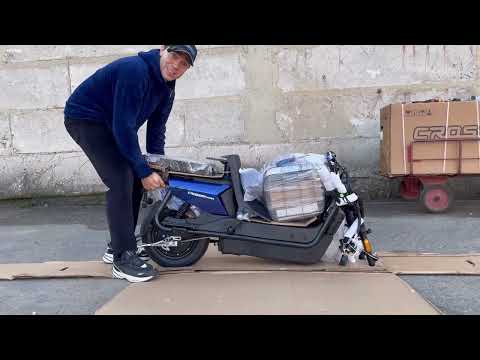 Видео: Сборка с коробки, электро скутер Crosser Power 72V 800W. + мини ТЕСТ. Модель 2025