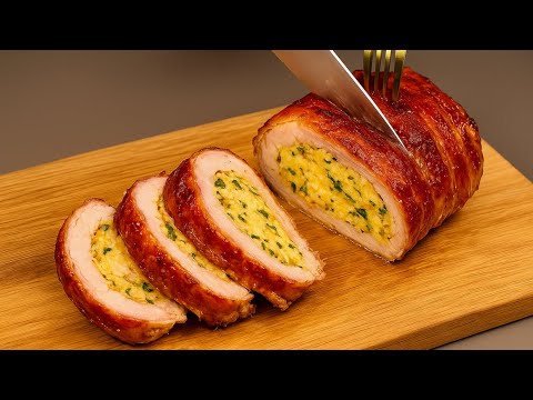 Видео: Не знаете, как готовить свинину? Добавьте бекон, сыр и ананас!