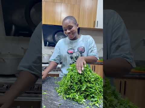 Видео: Лоло должна прийти и поучиться.