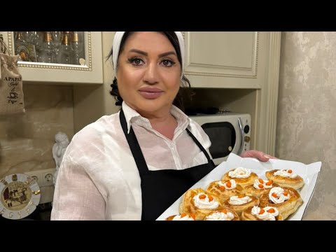 Видео: ЭТОТ ДЕСЕРТ УДИВИТ ВАШУ СЕМЬЮ! Нежнейший десерт из слоеного теста! ОТМЕЧАЕМ 20ТЫС. ПОДПИСЧИКОВ