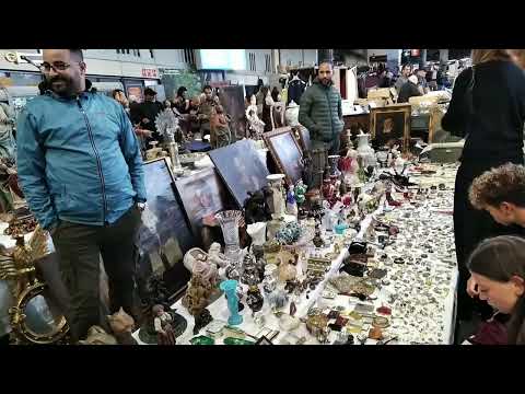Видео: Субботняя барахолка в Барселоне.Блошиный рынок.