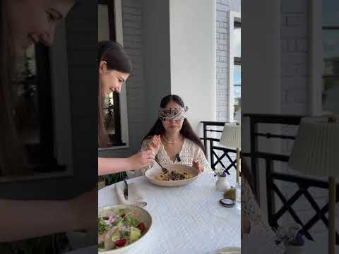 Видео: Угадай в слепую в Tatar.rest✨ #обзор #кафе #казань #дегустация #вкусно #угадайвслепую #еда #ресторан