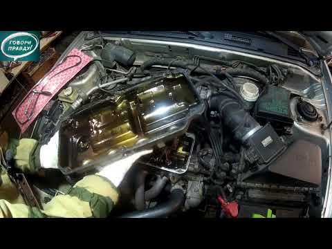 Видео: Лёха & меняю прокладку под клапанную крышку на Mitsubishi Carisma