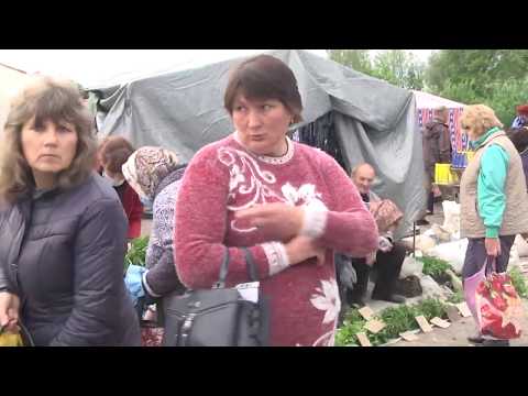 Видео: ТВ7+. З ринку - на дорогу: у Старій Синяві процвітає несанкціонована торгівля