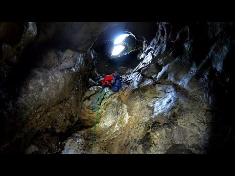Видео: Пещера Кара Мурза.