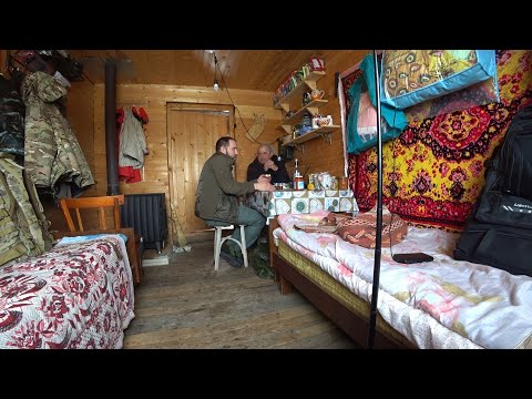 Видео: Я БЫЛ В ШОКЕ КОГДА ПОПАЛ ТУДА, ДЕРЕВЯННЫЙ ГОРОД НА БЕРЕГУ ОЗЕРА! БЫТ В ИЗБЕ, ЖЕРЛИЦЫ, ВСЁ ГОТОВО Ч.1
