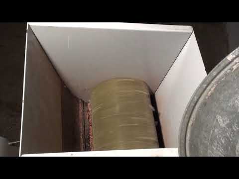 Видео: Шишкомолка