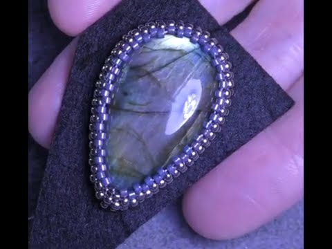 Видео: Tutorial: Beaded Embroidery. Bezel for Teardrop Cabochon. Как оплести кабошон капля. Вышивка бисером