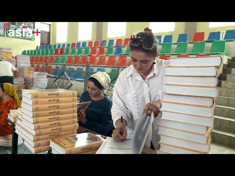 Видео: «Шоҳнома» ба дасти сокинони пойтахт ҳам расид