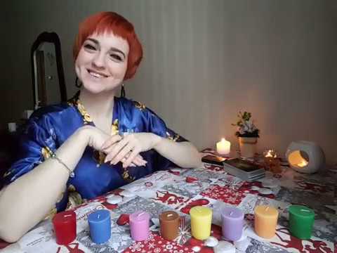 Видео: Ключик к сердцу! Гадание онлайн.