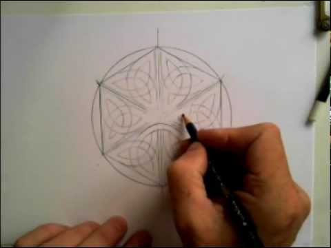 Видео: Кельтский узор 18 (шесть трилистников, нарисованных от руки и соединенных в шестиугольник)
