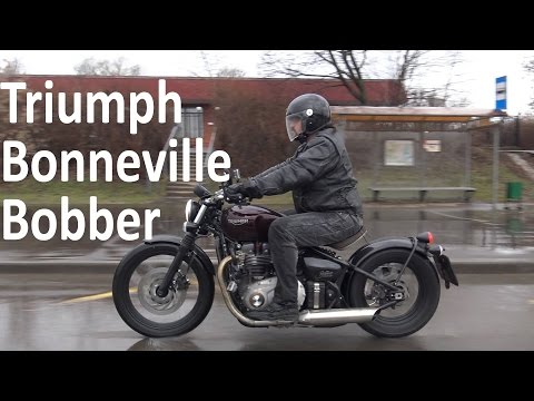 Видео: Triumph Bonneville Bobber, новинка 2017 #МОТОЗОНА №17