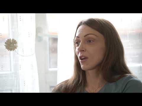 Видео: Женщина на инвалидной коляске родила и воспитывает ребёнка//Хабаровск. Сильные люди