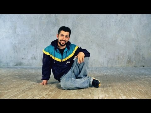 Видео: Как правильно ставить руки на футворке