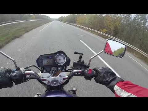 Видео: Хонда Хорнет 600 против MV Agusta 800. Кто быстрее?