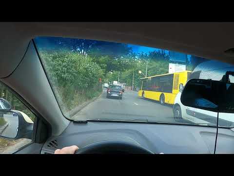 Видео: Начинающему водителю навигатор безопаснее использовать на слух