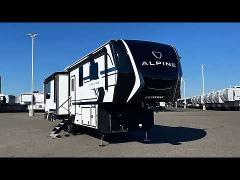 Видео: Жить в этом придорожном местечке лучше, чем снимать квартиру!