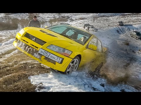 Видео: ПСИХИ на SUBARU и EVO против ВНЕДОРОЖНИКОВ в OFFROAD