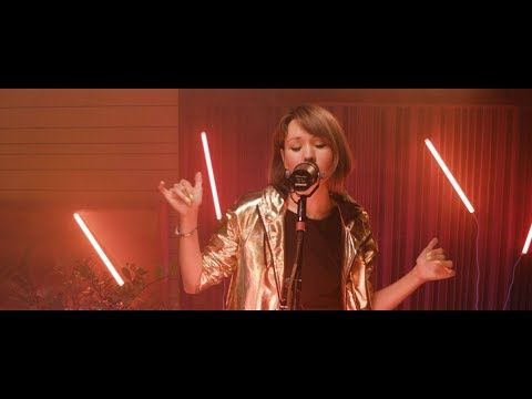 Видео: АИГЕЛ - Плохой (Live @ DTH Studios)