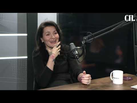 Видео: ПОТКАСТ „Со Ана на ТИ“ | Ивана Кнез: Учев од сопствените грешки, но сама постигнав сѐ!