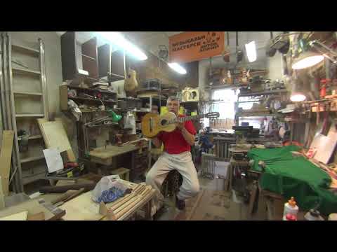 Видео: Старинная гитара в продаже. Обзор Антона Хорина.