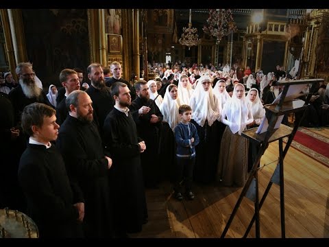 Видео: Хор Лиговской общины г. Санкт-Петербурга. Вечер Духовных Песнопений. Жен-Мироносиц на Рогожском 2016