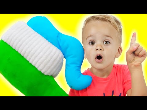 Видео: Крис и мама учатся хорошим привычкам для детей