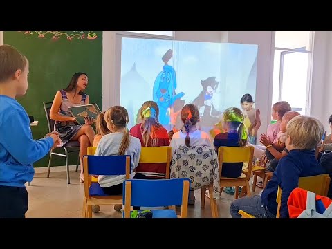 Видео: Аудиосказка "Бременские музыканты" с песнями вживую