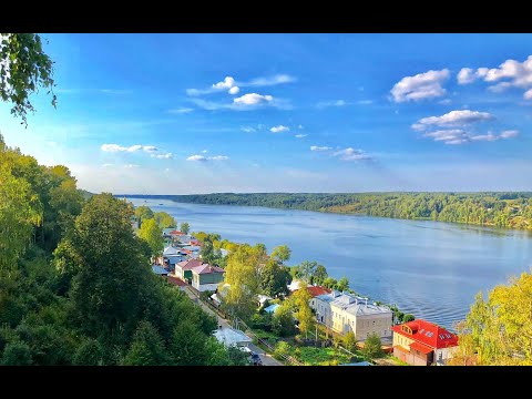 Видео: Путешествие по Волге в Плёс на лодке.   A trip along the Volga to Ples by boat.