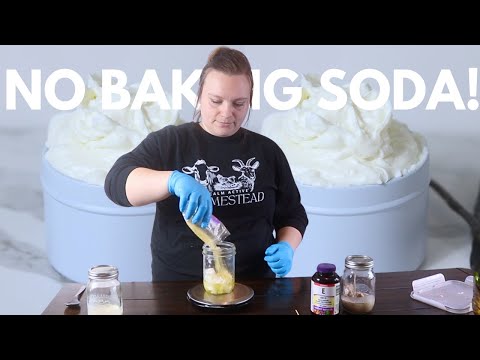 Видео: Как сделать натуральный дезодорант из жира БЕЗ ПИЩЕВОЙ СОДЫ!