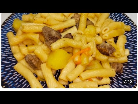 Видео: Макароны с мясом.Сытный обед на скорую руку.