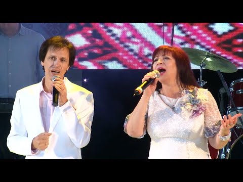 Видео: Дует "Скриня" Хата край дороги