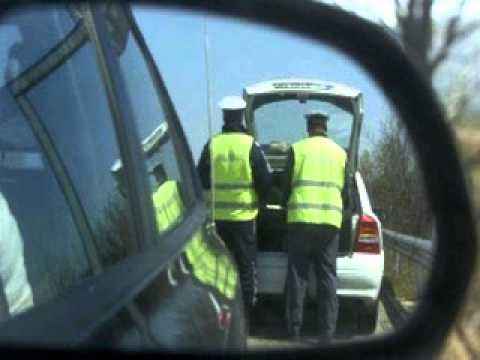 Видео: Квартални братя - Ченгета на калъп