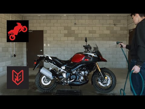 Видео: Обзор Suzuki V-Strom 1000 | Голос Бездока @FortNine​