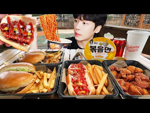 Видео: ASMR MUKBANG | Огненная лапша и Читос, Жареный цыпленок, гамбургер, Сырная палочка, мини-маркет