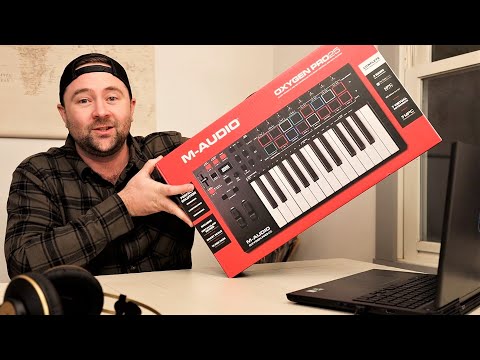 Видео: M-Audio Oxygen Pro 25 — распаковка и первый взгляд — USB/MIDI-клавиатура